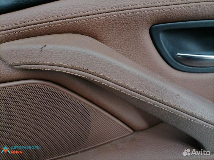 Обшивка двери передняя правая BMW 5 F07/F10/F11