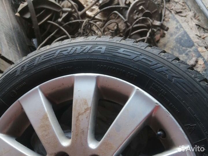 Nitto Therma Spike (NTSPK-B02) 205/60 R16 92T
