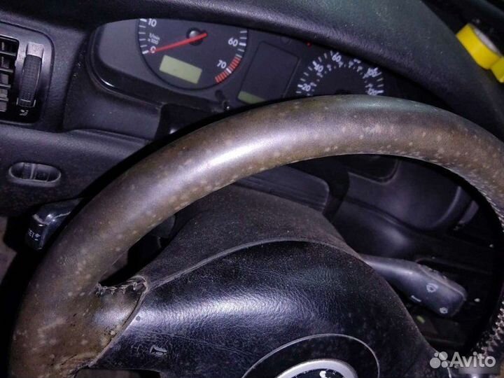 Руль Volkswagen Passat B5 2000