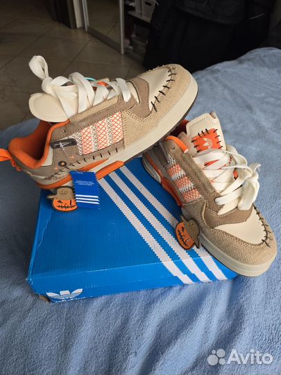 Кроссовки adidas