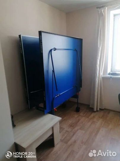 Теннисный стол для помещения