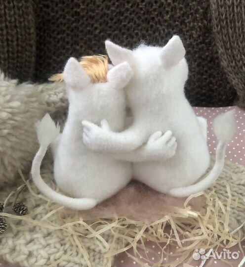 Игрушка из шерсти Влюбленные Муми тролли