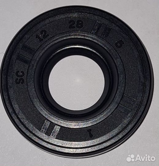 Сальник Tohatsu (3B2-01215-0) (12x28x5)