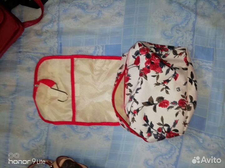 Дорожная косметичка