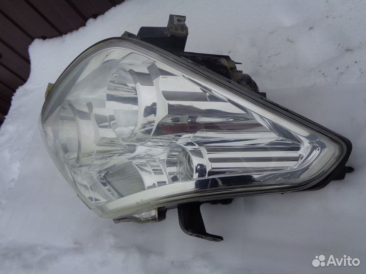 Nissan patrol y62 Фара левая/ правая