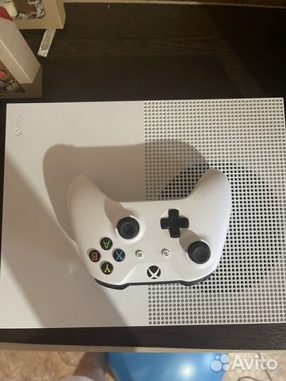 Xbox One s 1 Tb