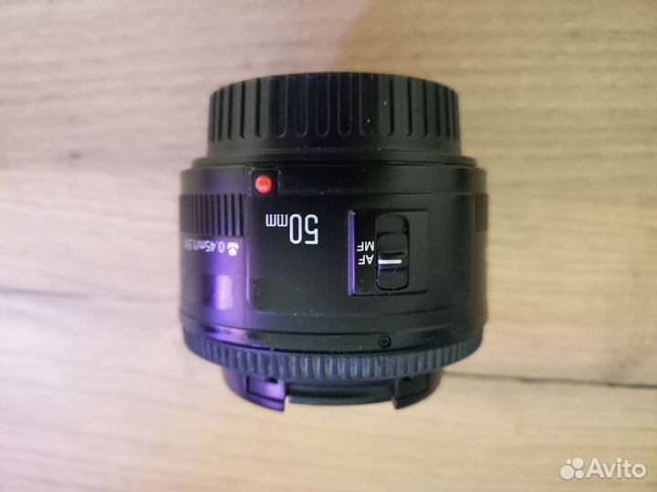 Зеркальный фотоаппарат canon 200d kit