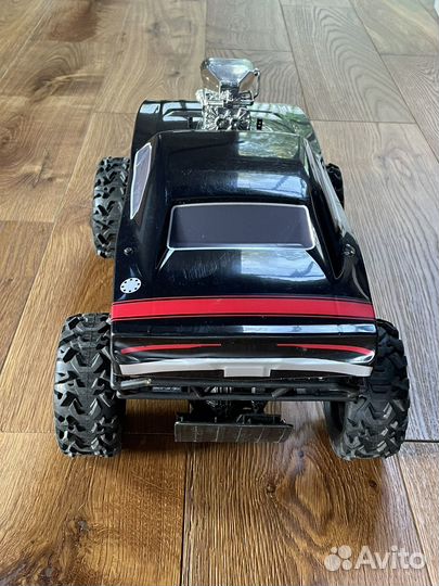 Машина на радиоуправлении Dodge Challenger R/T