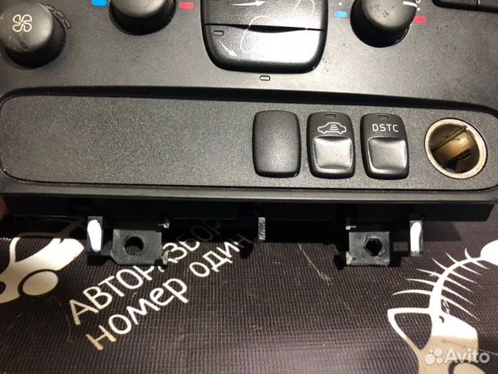 Блок управления климaт-контpoлем Volvo S60 2.5L