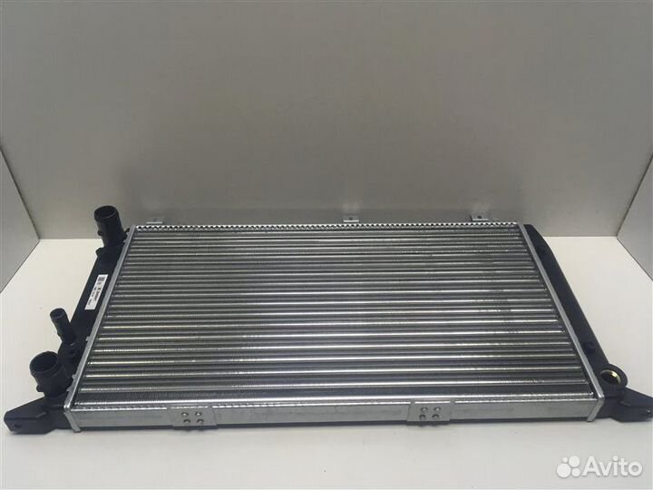 Радиатор охлаждения Audi 80/90 B3 1986-1991 114L
