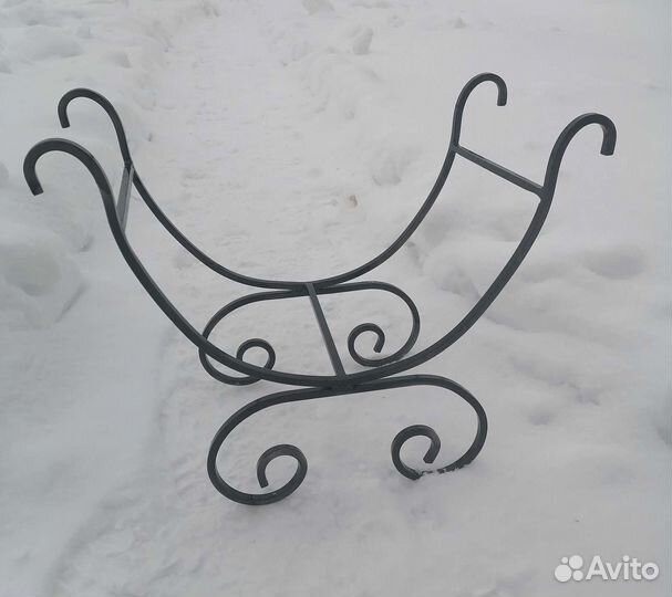 Дровница для камина