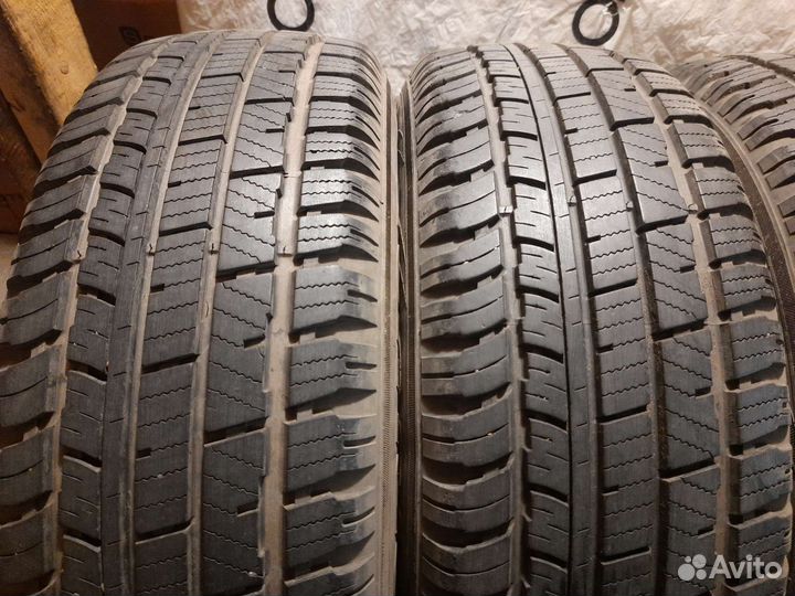 Amtel Cruise 4x4 215/65 R16