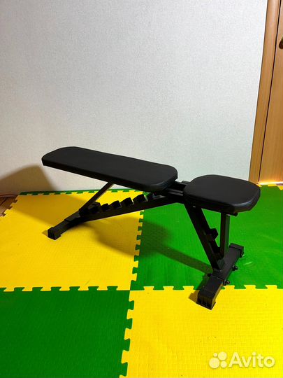 Стойка для штанги и скамья для жима