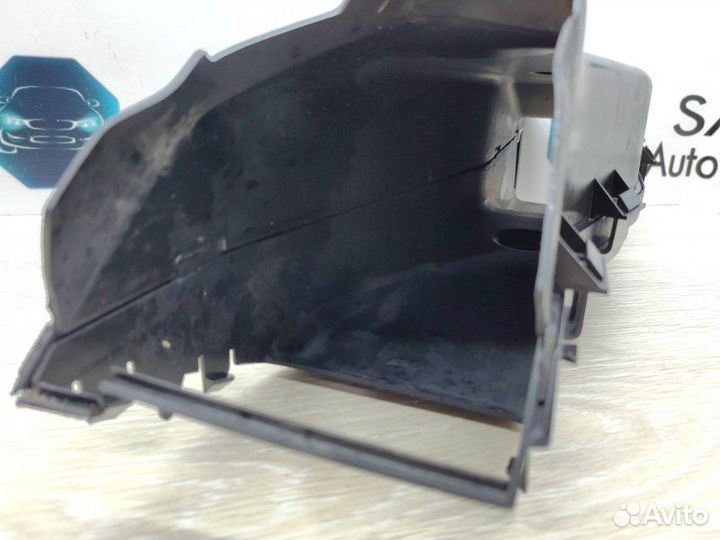 Воздуховод охлаждения тормозов передний левый Bmw