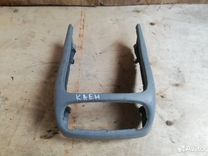 Консоль между сидений задний Porsche Cayenne 955