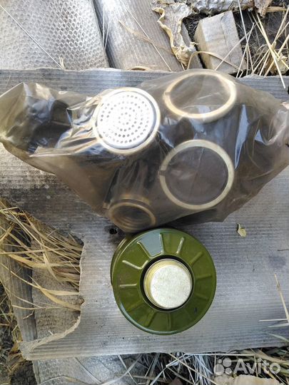 Противогазы