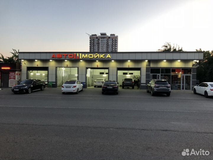 Автомойщики