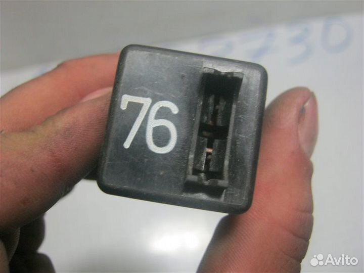 Реле для системы ABS Audi 100 C4 1991-1994