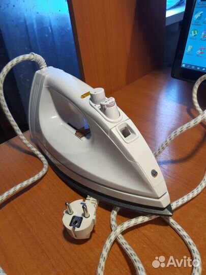 Утюг новый