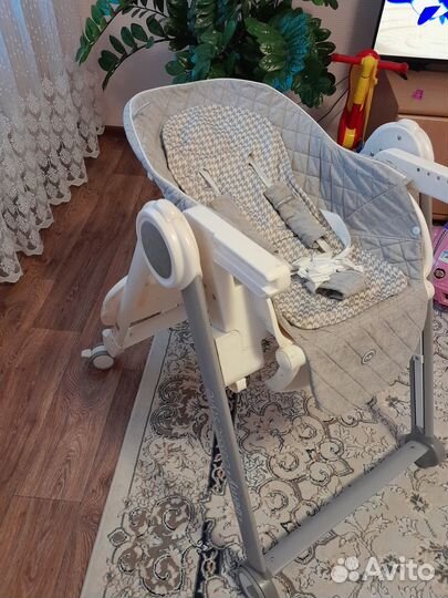 Стульчик для кормления happy baby