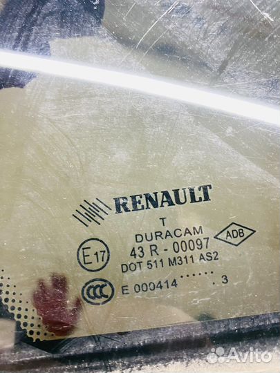 Форточка задняя правая renault fluence