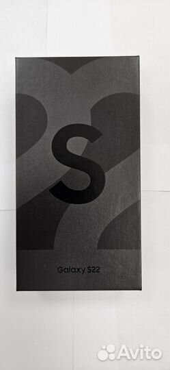 Samsung Galaxy S22, 8/256 ГБ