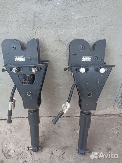 Гидрозамок камаз-евро-3,4запора кабины PPT