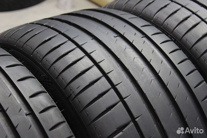 Michelin Pilot Sport 4 SUV 265/45 R21 104W