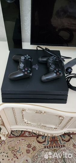 Sony playstation 4 PS4 pro 1tb