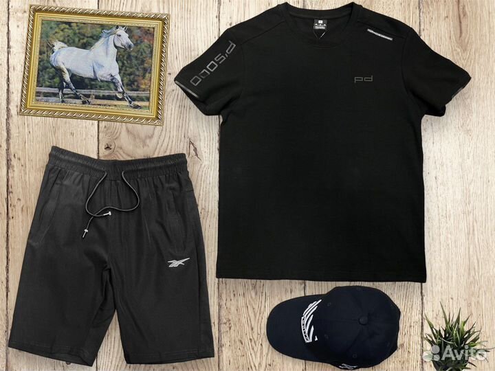 Футболка и шорты мужские