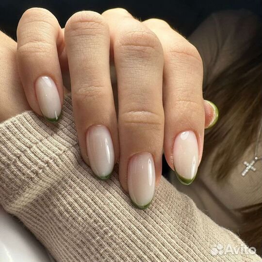 Маникюр/наращивание ногтей