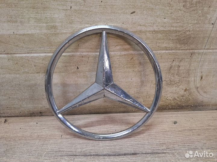 Эмблема передняя Mercedes-Benz E-класс W212/S212/C