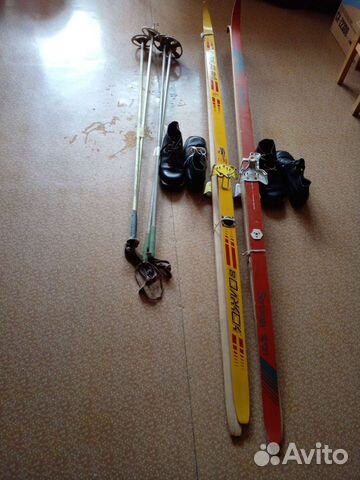Лыжи с ботинками СССР