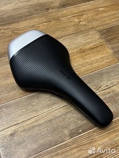Седло для велосипеда GT