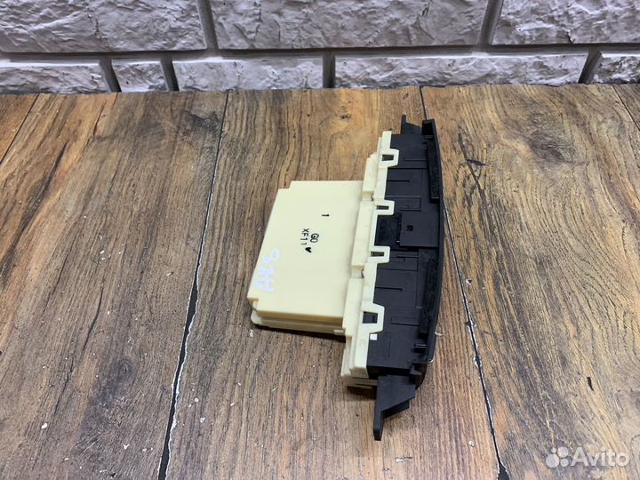 Honda Accord 8 Блок управления климат. установкой