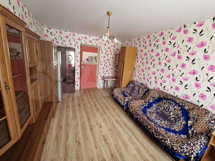 Комната 18 м² в 4-к., 2/5 эт.