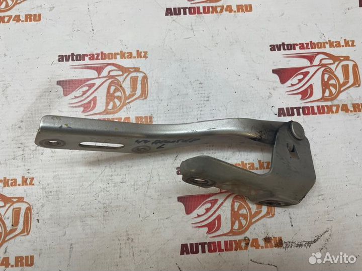 Петля капота левая Honda Accord 8 CU2 K24Z3 2012