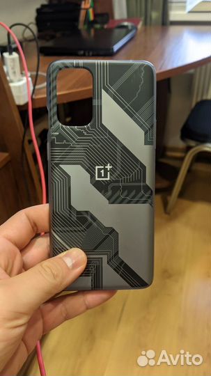 Оригинальный чехол на oneplus 9r