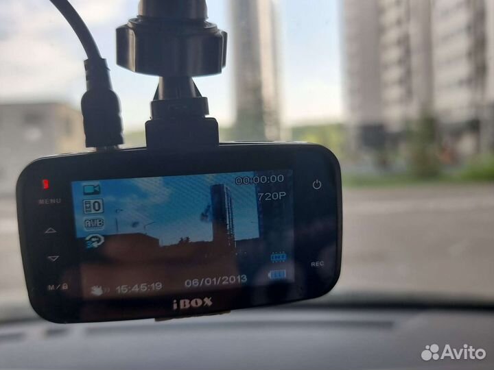 Видеорегистратор ibox
