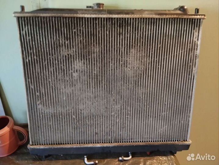 Радиатор охлаждения mitsubishi pajero 3 3.2 Did