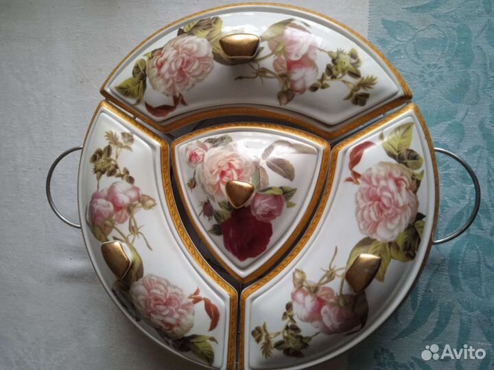 Менажница фарфоровая