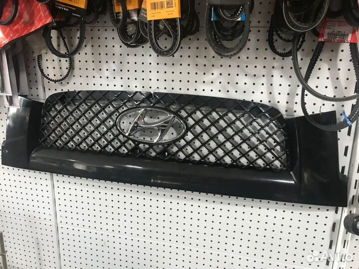 Решетка радиатора Hyundai HD 78