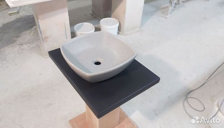 Столешница из искусственного камня