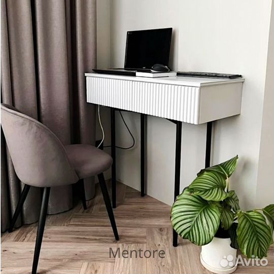 Консоль Filippo дизайнерская (900х400х200 мм)