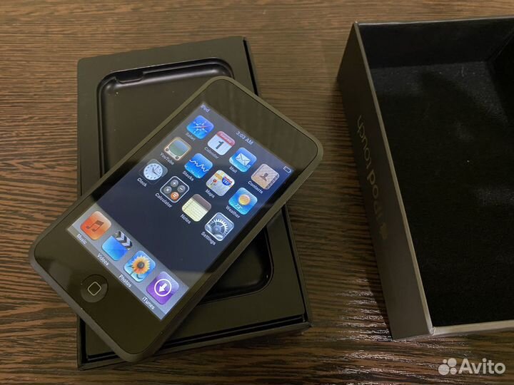 Плеер Apple iPod touch 1 8gb