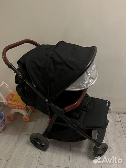 Коляска oyster zero