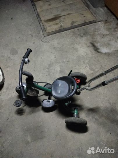 Детский велосипед с ручкой бу
