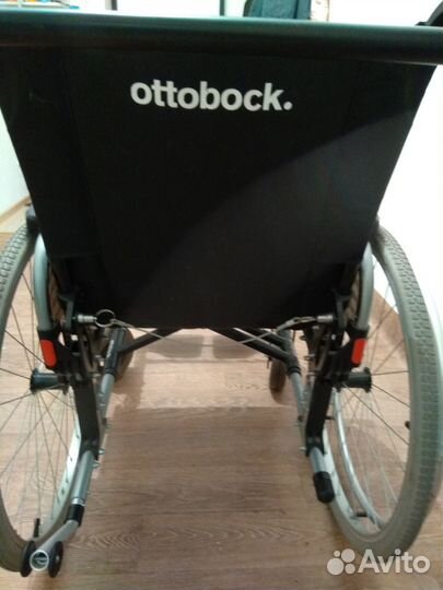 Продам инвалидная коляска складная