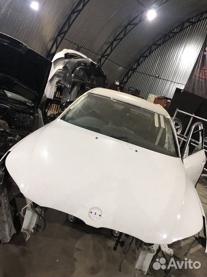 Капот bmw 5 e60/e61