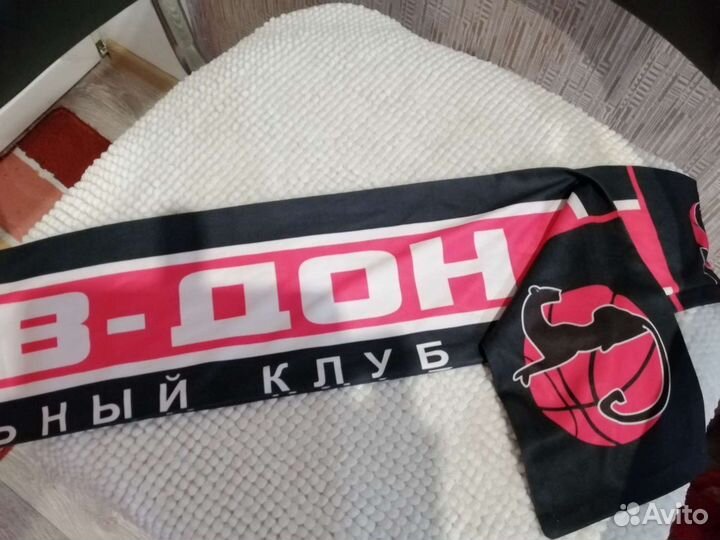 Продаю шарф с логотипом
